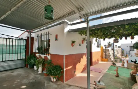 Finca rústica en calle de Bacares