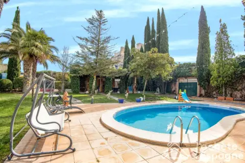 Chalet en calle de Aragón