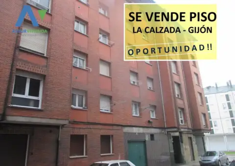 Piso en calle La Calzada