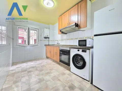 Piso en calle La Calzada