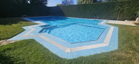 Casa adosada en calle de Negurigane