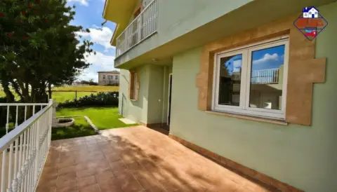 Casa pareada en calle La Moruca - Tagle, nº 9