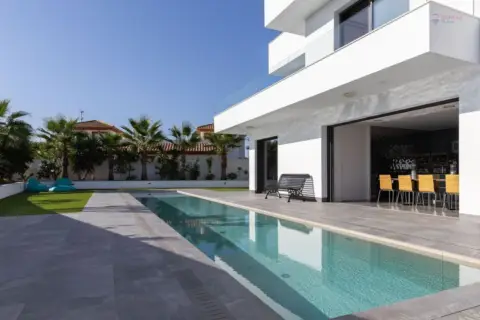 Chalet en Paseo de los Limoneros