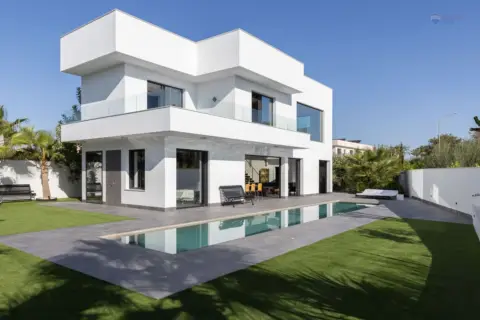 Chalet en Paseo de los Limoneros