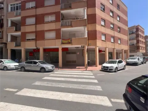Local comercial en calle Predicador Juan Antonio Malo