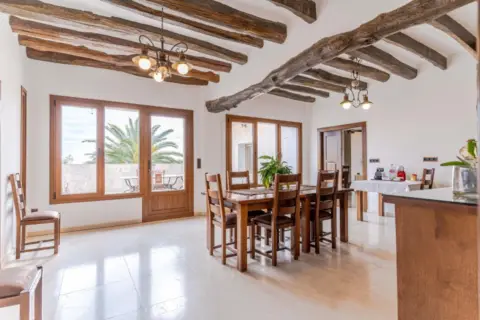 Chalet en calle Granada