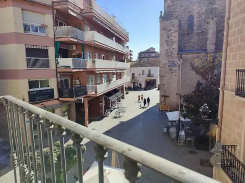 Local comercial en Plaça de l'Església