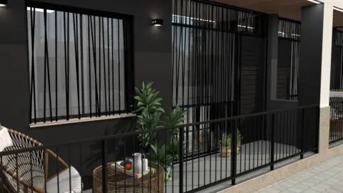 Casa adosada en calle Párroco Francisco Martínez, nº 2