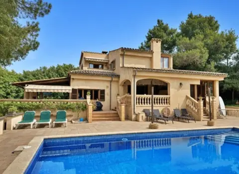 Chalet en Carrer de Teodor Canet, 45