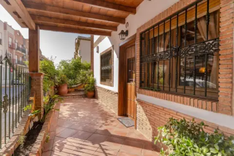 Chalet en Peligros