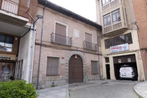 Casa en calle Bravo, 11