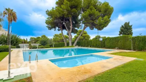 Piso en Paseo del Tomillo