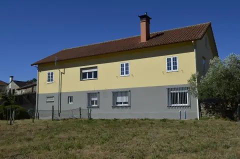 Finca rústica en calle Alende-Pereira, nº 8