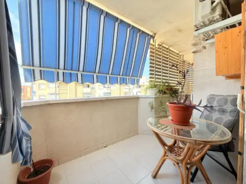 Piso en calle Deportista Navarro Olcina, 3