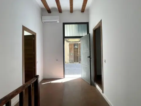 Dúplex en Carrer del Baluard, 9