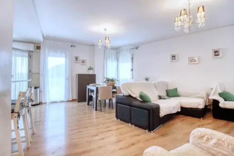 Piso en Carrer Antonio Estañ García