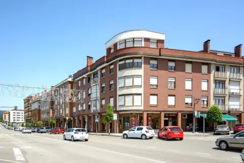 Piso en Avenida Oviedo, 21