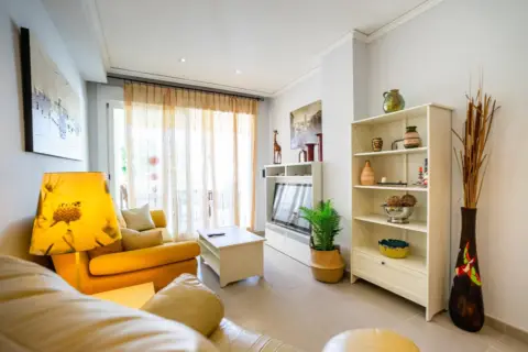 Apartamento en calle Cantabria