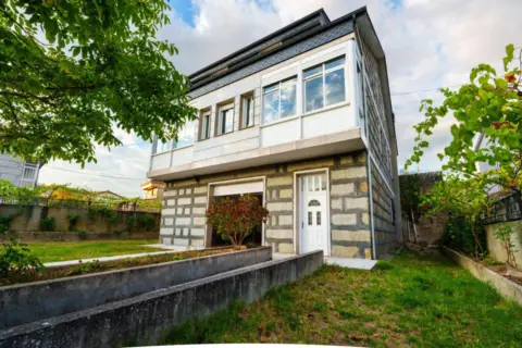 Chalet en Carballeira