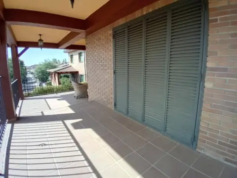 Casa en calle Atalaya de La