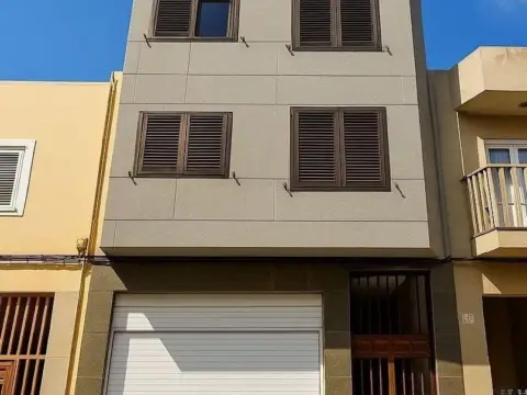 Casa en calle Doña Perfecta