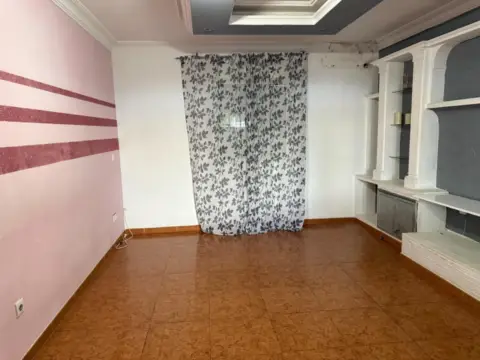 Casa adosada en calle de Arquímedes