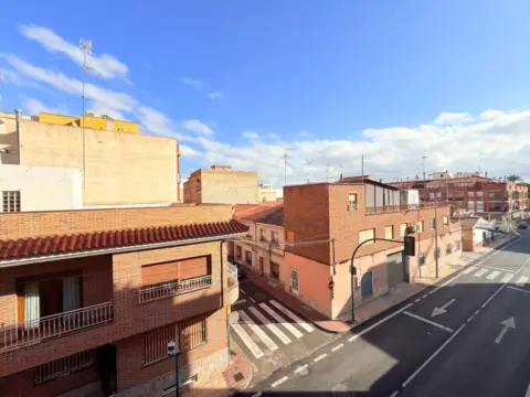 Piso en Avenida del Poeta Julián Andugar, 21