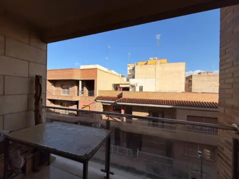 Piso en Avenida del Poeta Julián Andugar, 21