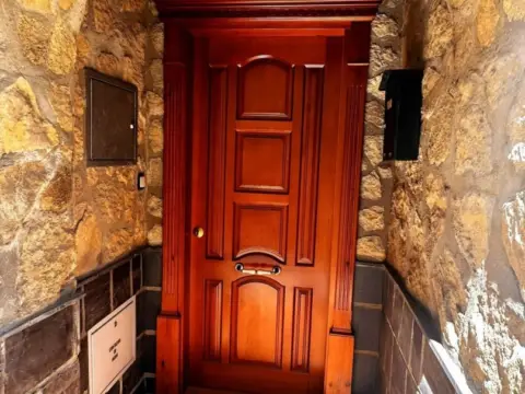 Casa en calle N. S. de La Sagrada (Mnz), nº 16