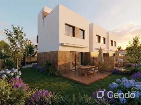 Casa adosada en calle calle Timonet