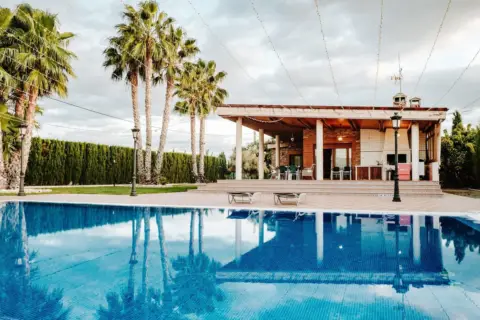 Chalet en calle de La Arroba del Palomar, nº 30