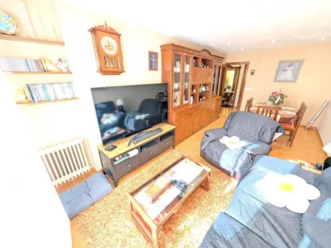 Piso en calle Paulino García, 75