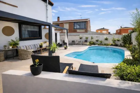 Chalet en Guadalajara-Galapagos