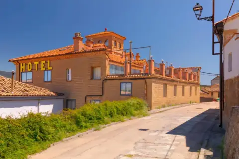 Edificio en calle Duque de Bivona, 15