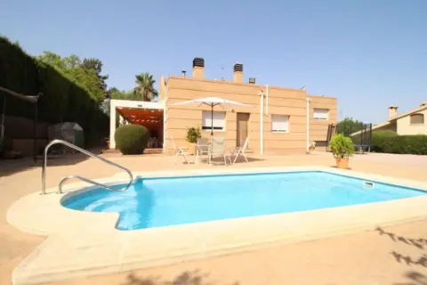 Chalet en calle de Hawai