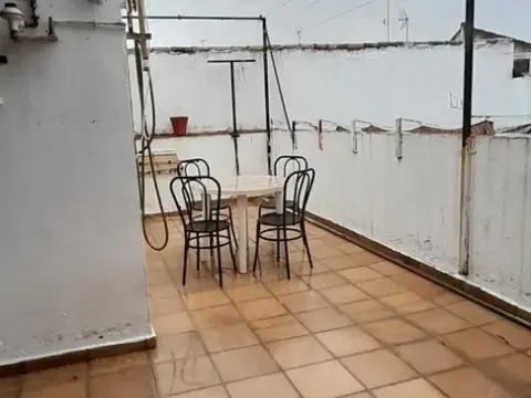 Casa adosada en Plaza de Pozanco