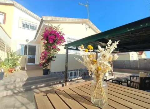 Casa pareada en Castilla La Mancha