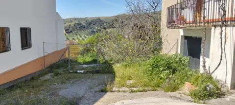 Terreno en calle de la Discordia