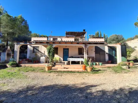 Finca rústica en Camí de Solanes