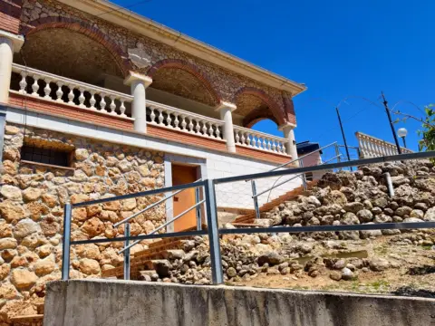 Casa en Carrer Aiguamúrcia, 4