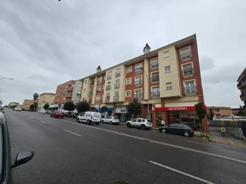 Garaje en Avenida de Lusitania, 28
