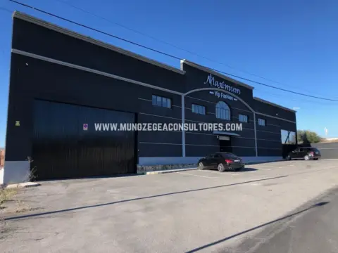 Nave industrial en Carretera de Córdoba-Málaga