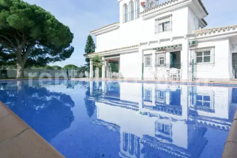 Chalet en Sancti Petri