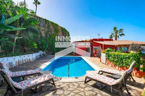 Chalet en calle Junco