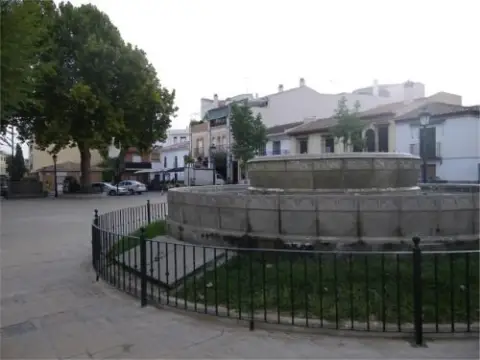 Local comercial en Plaza Alta