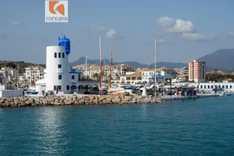 Apartamento en Puerto de La Duquesa