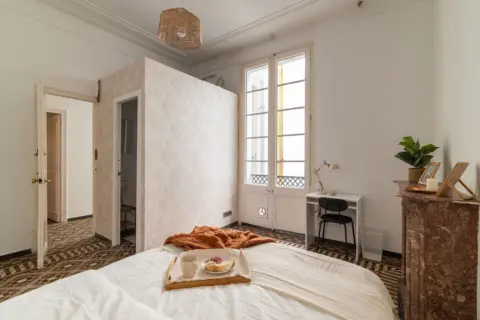 Habitación en Carrer Ample, 24