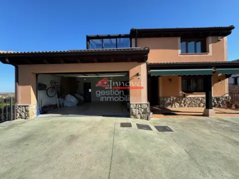 Chalet en calle Matabueyes E