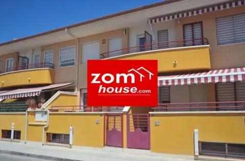 Dúplex en calle de la Infanta Cristina