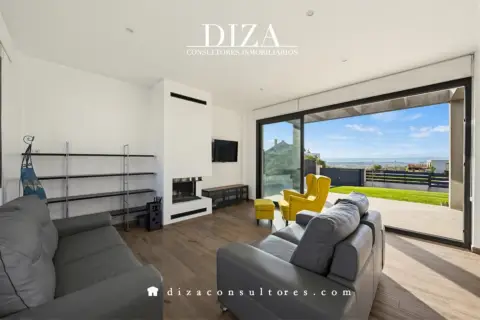 Chalet en calle Constelación del Unicornio